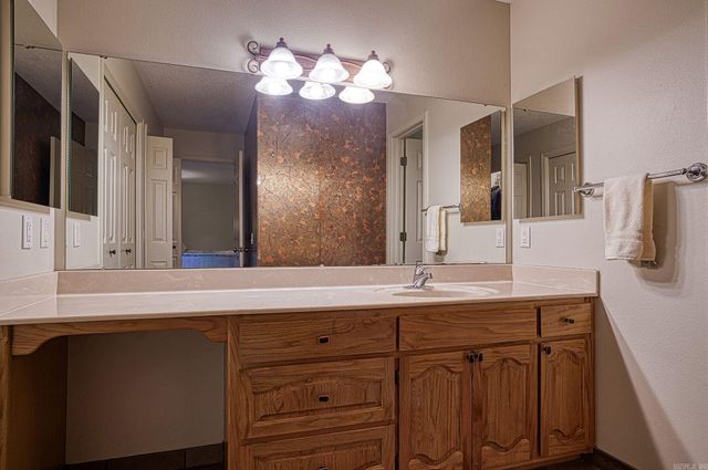 47 Coronado Lane, Hot Springs Village, AR 71909