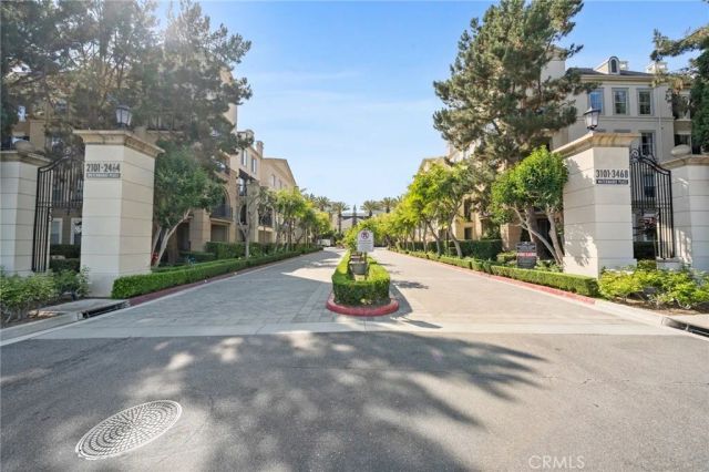 3273 Watermarke Place, Irvine, CA 92612