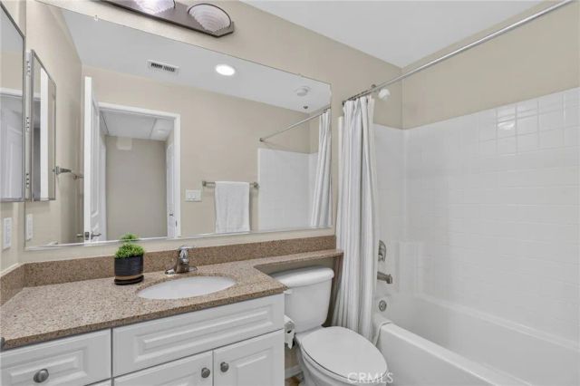 3273 Watermarke Place, Irvine, CA 92612