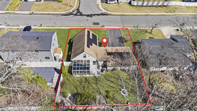 5 Berkshire Drive, Howell, NJ 07731