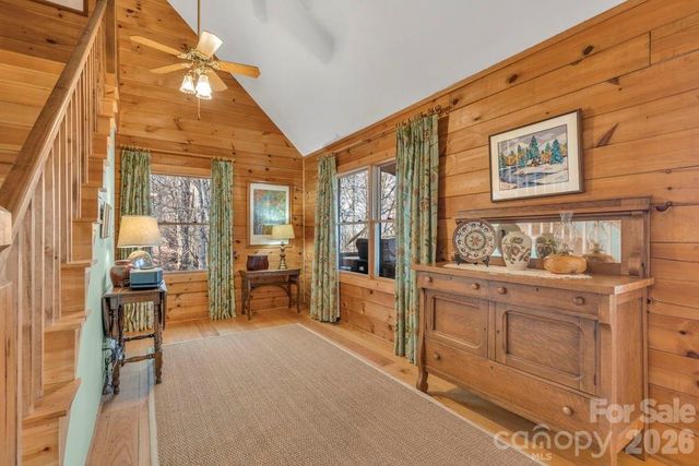 461 Arrowhead Ridge Road, Spruce Pine, NC 28777