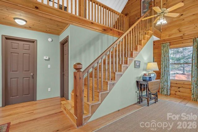 461 Arrowhead Ridge Road, Spruce Pine, NC 28777