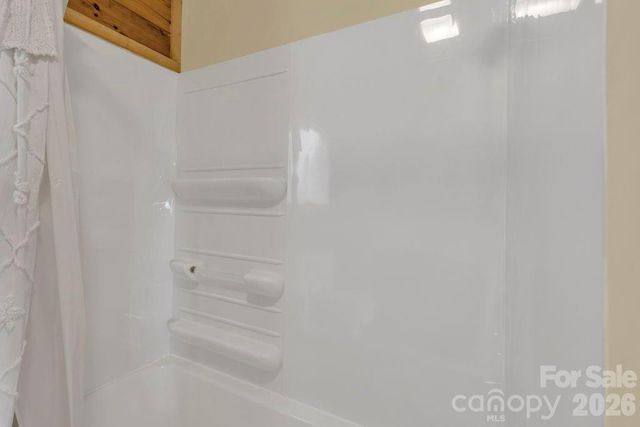 461 Arrowhead Ridge Road, Spruce Pine, NC 28777