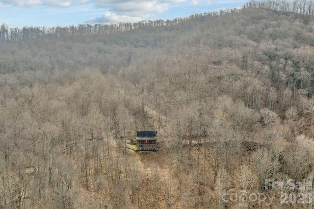 461 Arrowhead Ridge Road, Spruce Pine, NC 28777