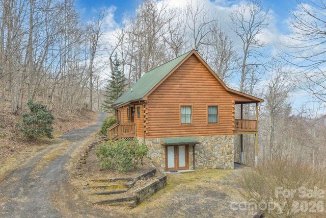 461 Arrowhead Ridge Road, Spruce Pine, NC 28777