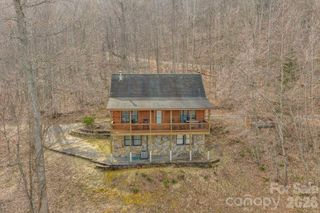 461 Arrowhead Ridge Road, Spruce Pine, NC 28777