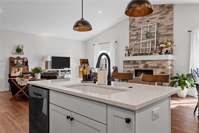 301 Wildcat Court, Shellsburg, IA 52332