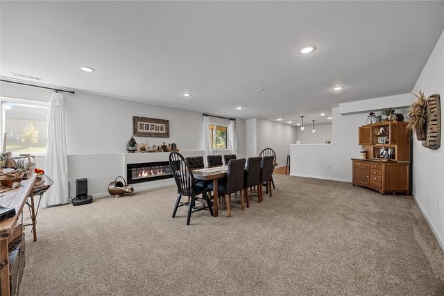 301 Wildcat Court, Shellsburg, IA 52332