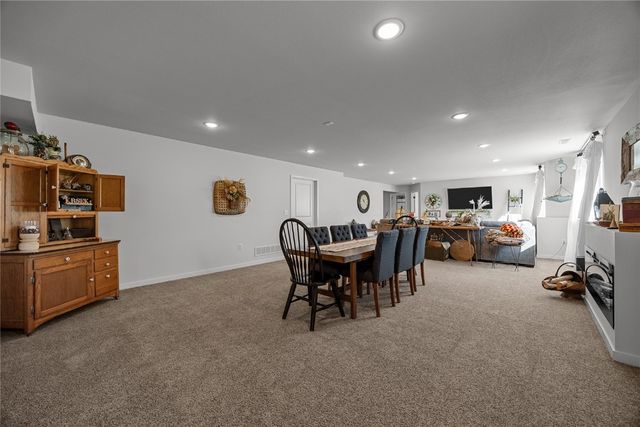 301 Wildcat Court, Shellsburg, IA 52332