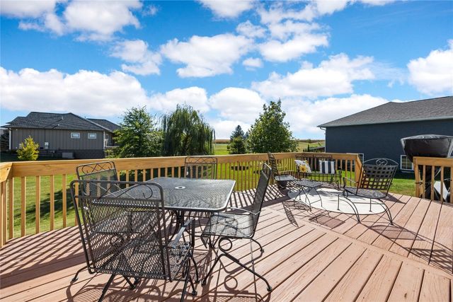 301 Wildcat Court, Shellsburg, IA 52332