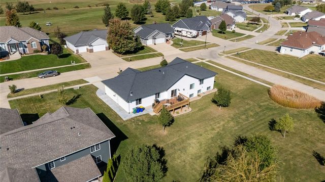 301 Wildcat Court, Shellsburg, IA 52332