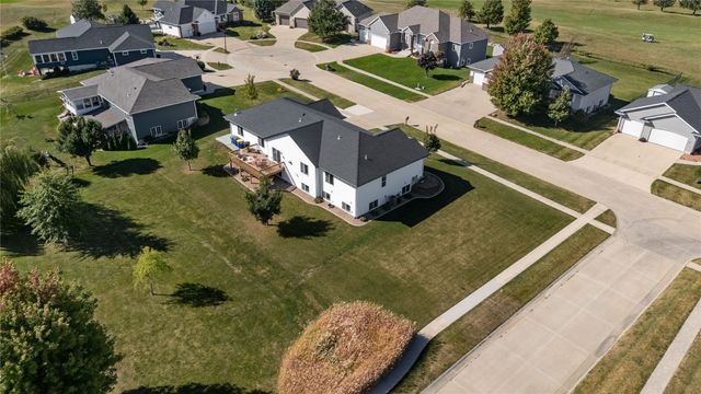 301 Wildcat Court, Shellsburg, IA 52332