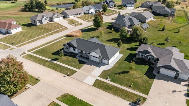 301 Wildcat Court, Shellsburg, IA 52332