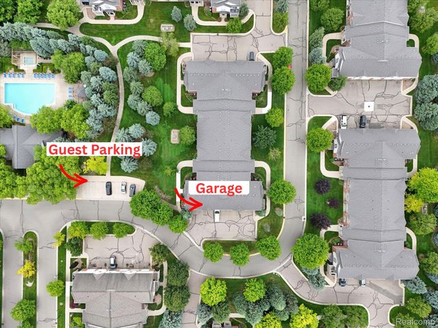 3203 Chesapeake Circle, Commerce Charter Township, MI 48390