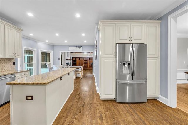 1828 Chedworth Lane, Stone Mountain, GA 30087