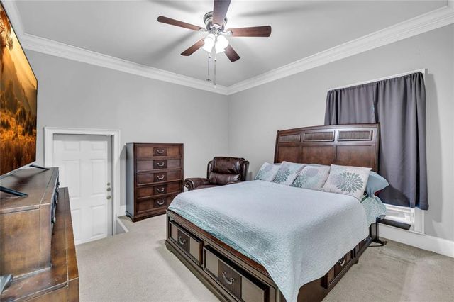 1828 Chedworth Lane, Stone Mountain, GA 30087