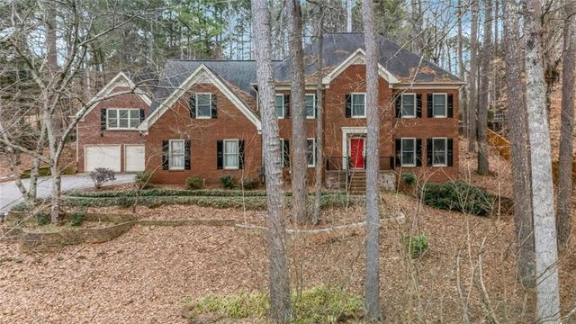 1828 Chedworth Lane, Stone Mountain, GA 30087