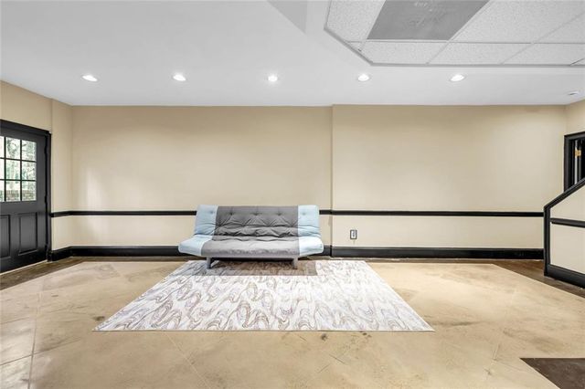 1828 Chedworth Lane, Stone Mountain, GA 30087