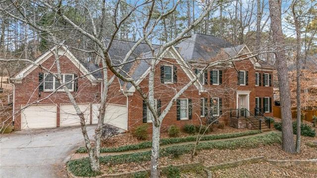 1828 Chedworth Lane, Stone Mountain, GA 30087