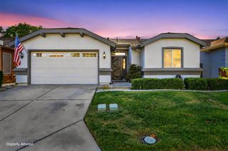 7668 Sundrift Ln, Sacramento, CA 95828