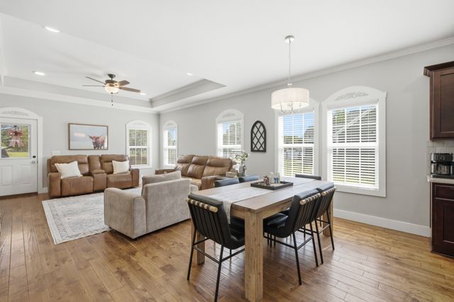 74 PINE BLUFF RD, Winchester, TN 37398