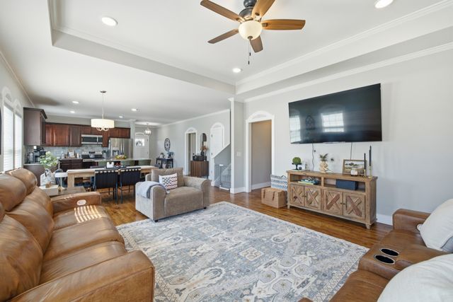 74 PINE BLUFF RD, Winchester, TN 37398