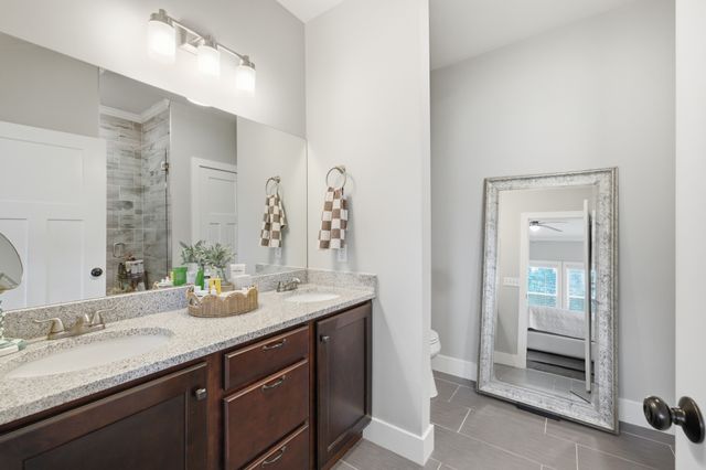 74 PINE BLUFF RD, Winchester, TN 37398