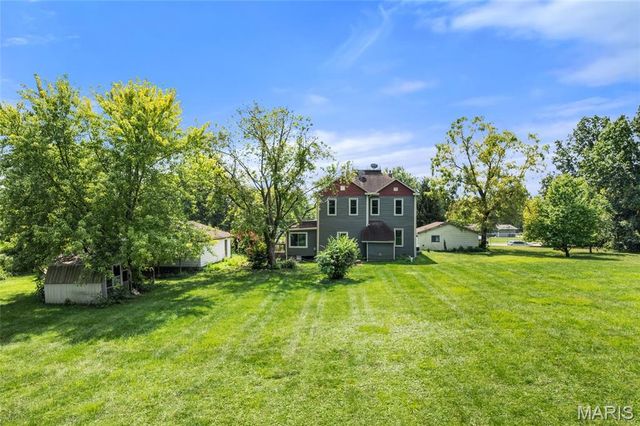 811 Tom Ginnever Avenue, O'fallon, MO 63366