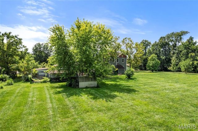 811 Tom Ginnever Avenue, O'fallon, MO 63366