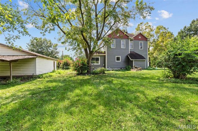 811 Tom Ginnever Avenue, O'fallon, MO 63366