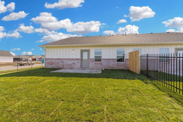 2417 S Taiga St, Goddard, KS 67052