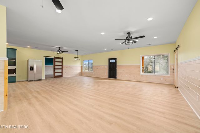 3101 Amanda View Way, Sevierville, TN 37876