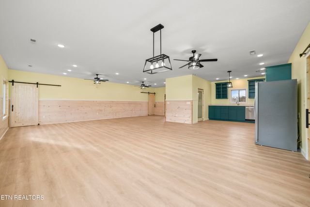 3101 Amanda View Way, Sevierville, TN 37876