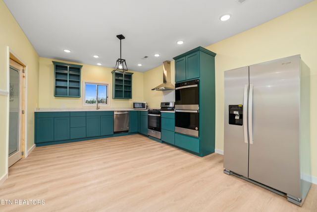 3101 Amanda View Way, Sevierville, TN 37876