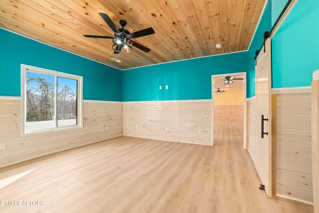 3101 Amanda View Way, Sevierville, TN 37876