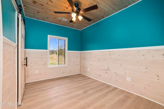 3101 Amanda View Way, Sevierville, TN 37876