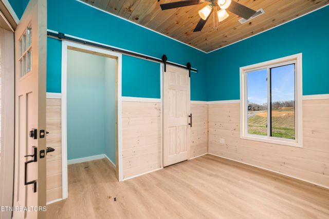 3101 Amanda View Way, Sevierville, TN 37876