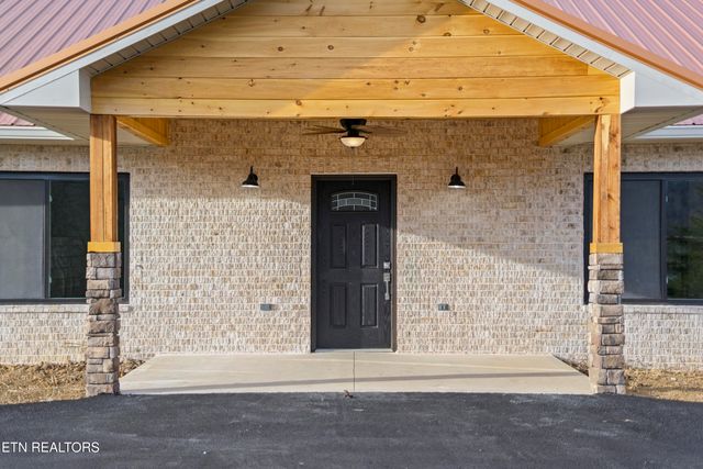 3101 Amanda View Way, Sevierville, TN 37876