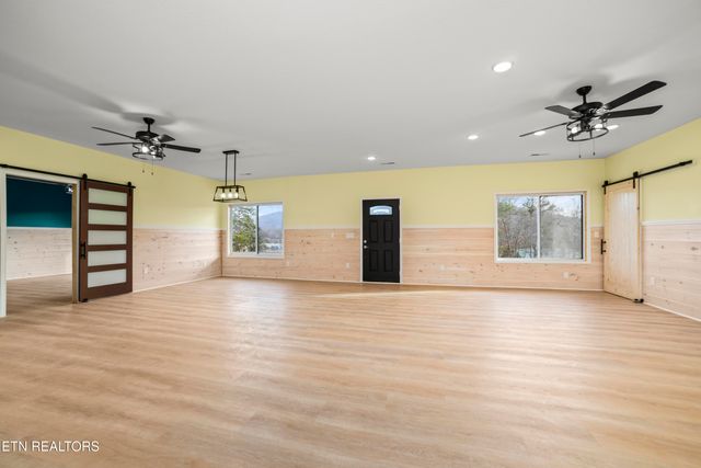 3101 Amanda View Way, Sevierville, TN 37876