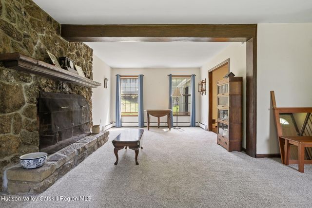 176 High Rock Road, West Coxsackie, NY 12192