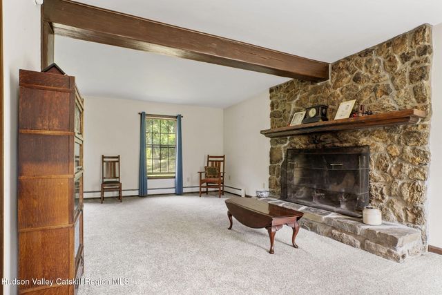 176 High Rock Road, West Coxsackie, NY 12192