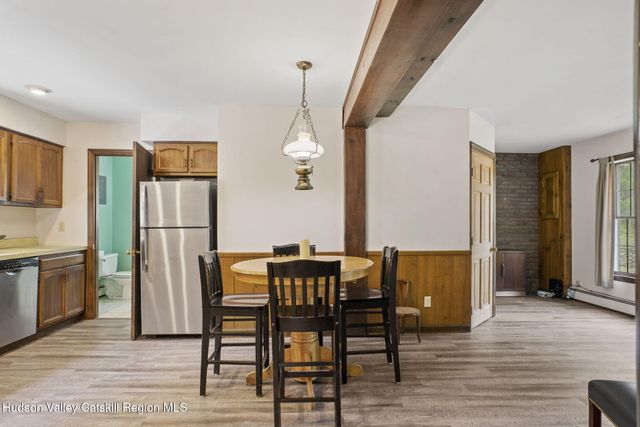 176 High Rock Road, West Coxsackie, NY 12192