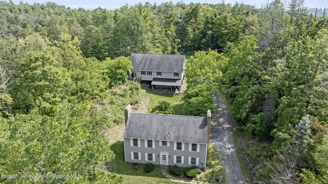 176 High Rock Road, West Coxsackie, NY 12192