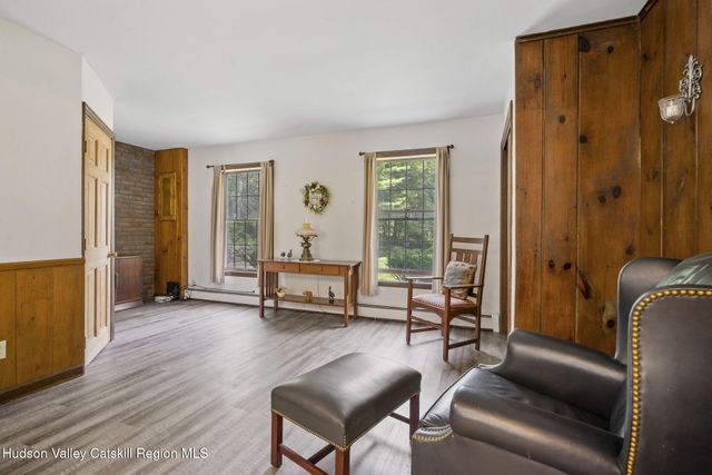 176 High Rock Road, West Coxsackie, NY 12192