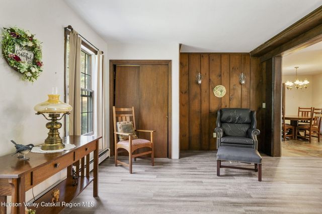 176 High Rock Road, West Coxsackie, NY 12192