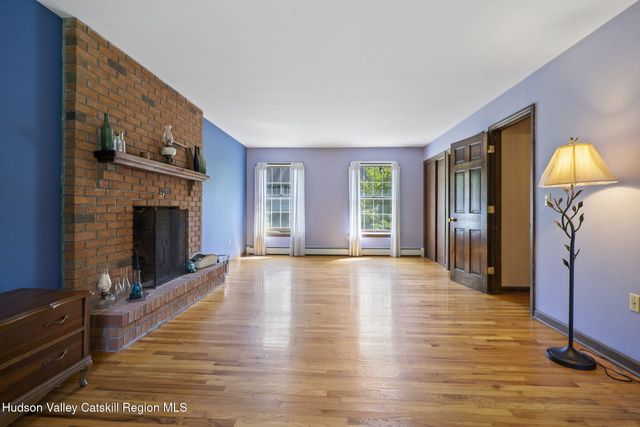 176 High Rock Road, West Coxsackie, NY 12192