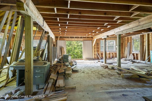 176 High Rock Road, West Coxsackie, NY 12192