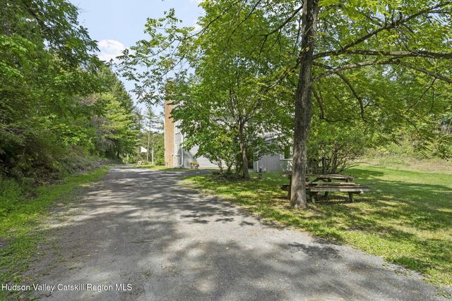 176 High Rock Road, West Coxsackie, NY 12192