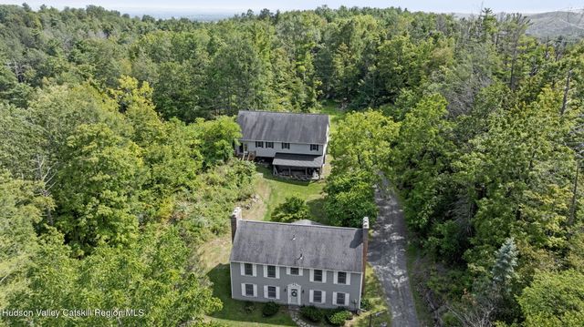 176 High Rock Road, West Coxsackie, NY 12192