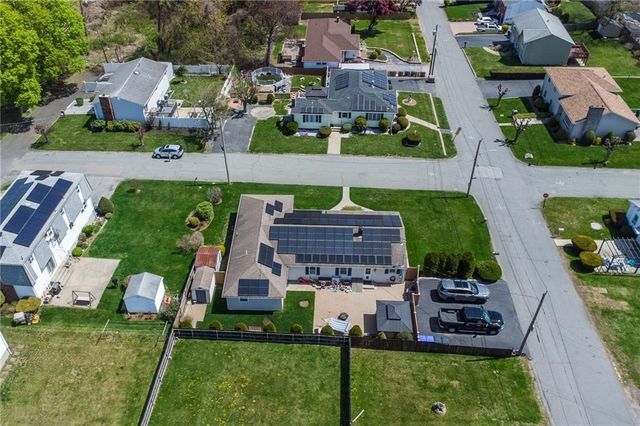 10 Mecca Street, North Providence, RI 02904
